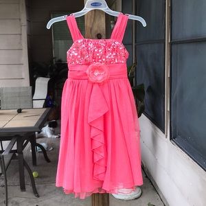 girls dress